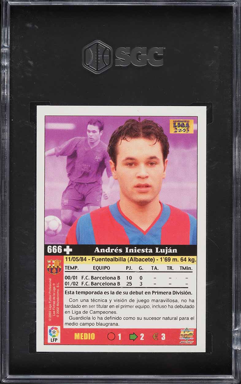 2002 Mundi Cromo Liga Andres Iniesta Lujan ROOKIE #666 SGC 8.5 NM-MT+