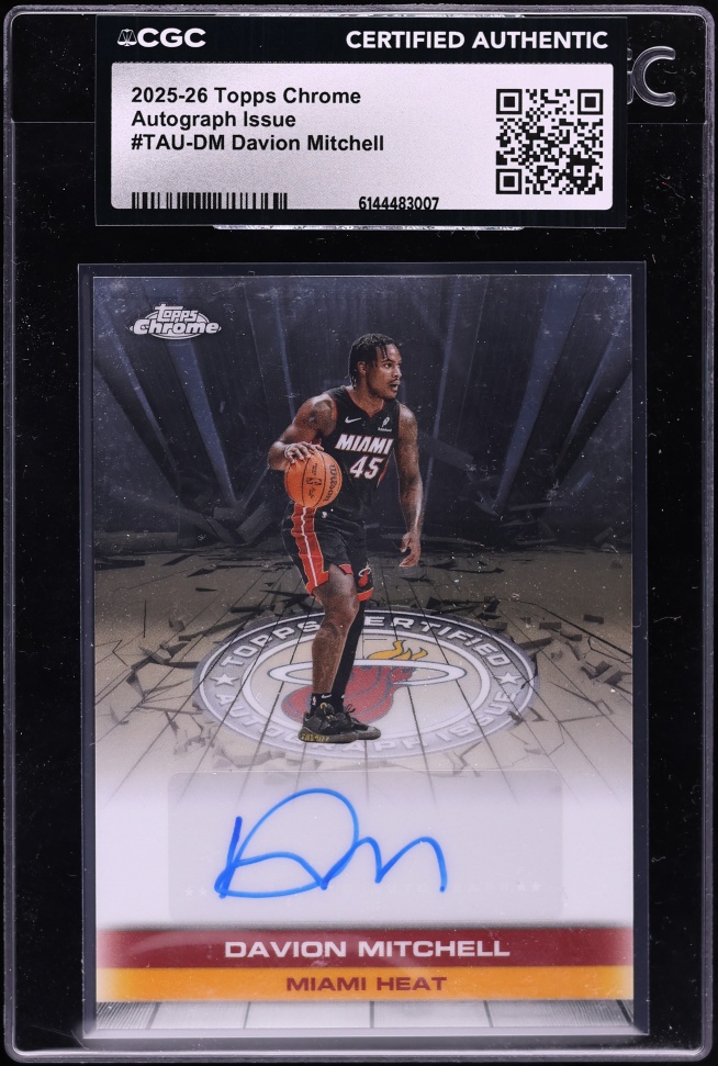 2025 Topps Chrome Issue Davion Mitchell AUTO #TAU-DM CGC AUTH