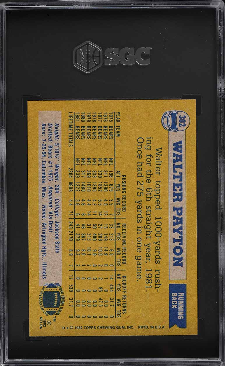 1982 Topps Football Walter Payton #302 SGC 8 NM-MT