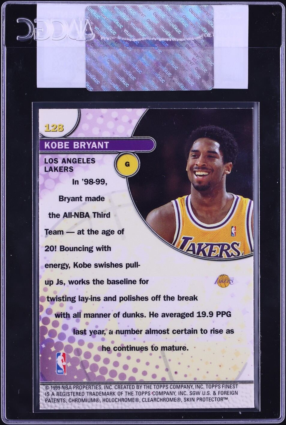 1999 Finest Basketball Kobe Bryant #128 CGC AUTH