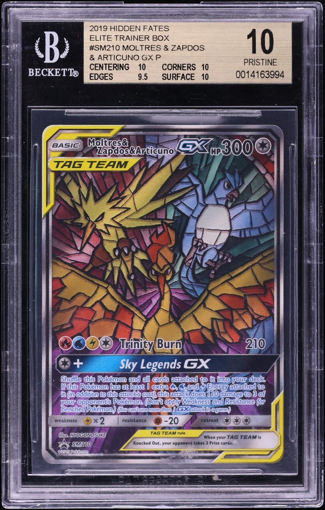2019 Pokemon Sun & Moon Hidden Fates ETB Moltres & Zapdos Articuno GX #SM210 BGS 10 PRISTINE