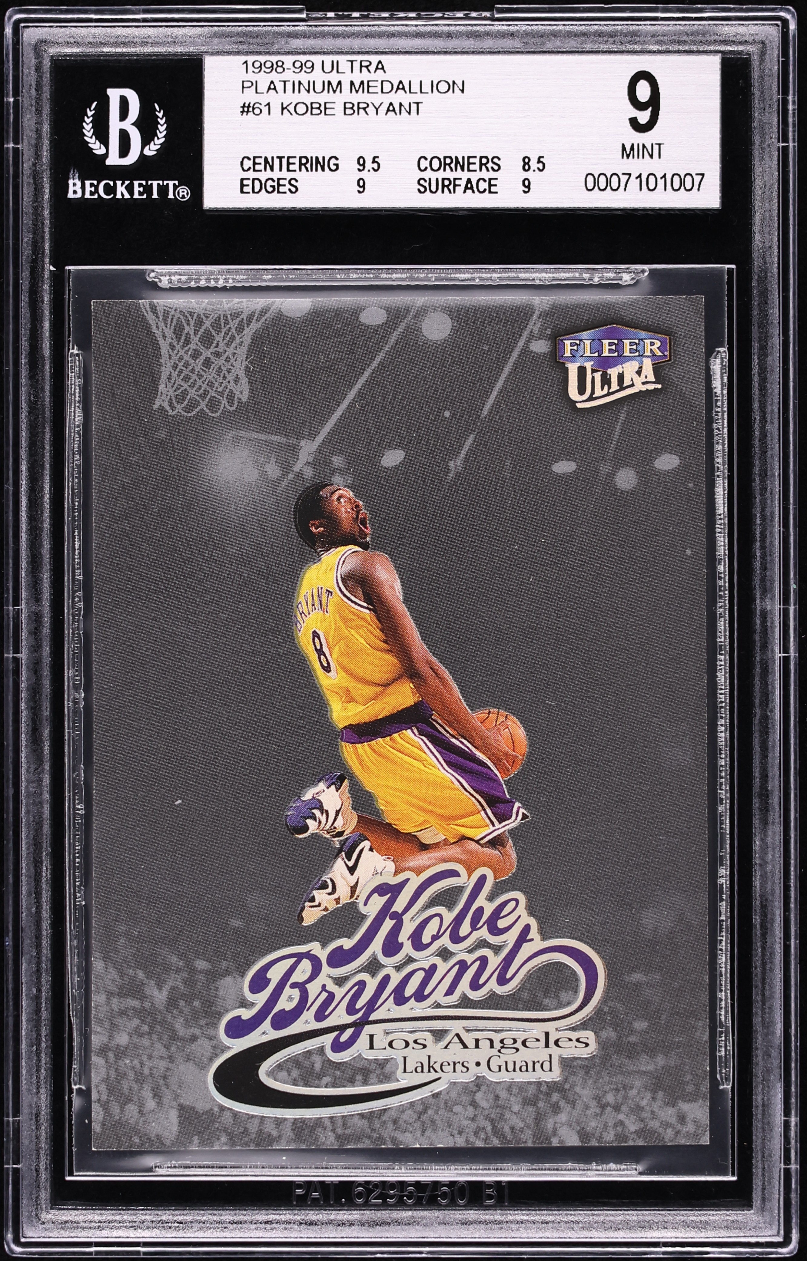 1998 Ultra Platinum Medallion Kobe Bryant /99 #61 BGS 9 MINT on
