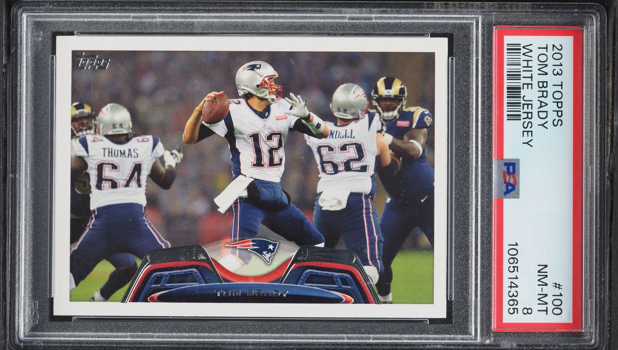 2013 Topps Football White Jersey Tom Brady #100 PSA 8 NM-MT