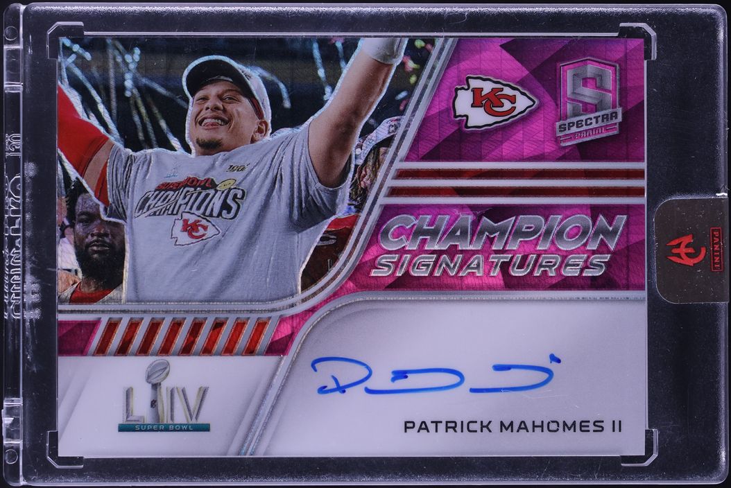 2025 Panini Authentically '22 Spectra Champion Neon Pink Prizm Patrick Mahomes II AUTO 7/7 #PM