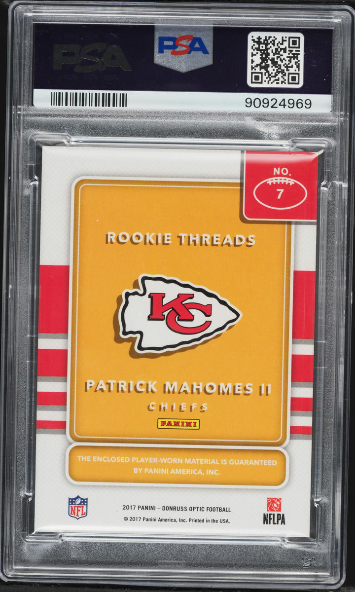 2017 Donruss Optic Threads Patrick Mahomes II ROOKIE PATCH #7 PSA 8 NM-MT