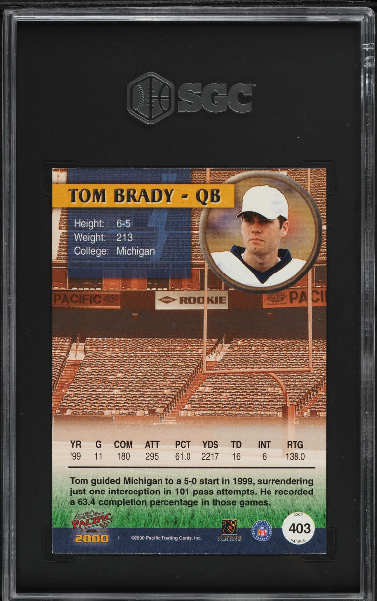 2000 Pacific Football Tom Brady ROOKIE #403 SGC 7 NRMT