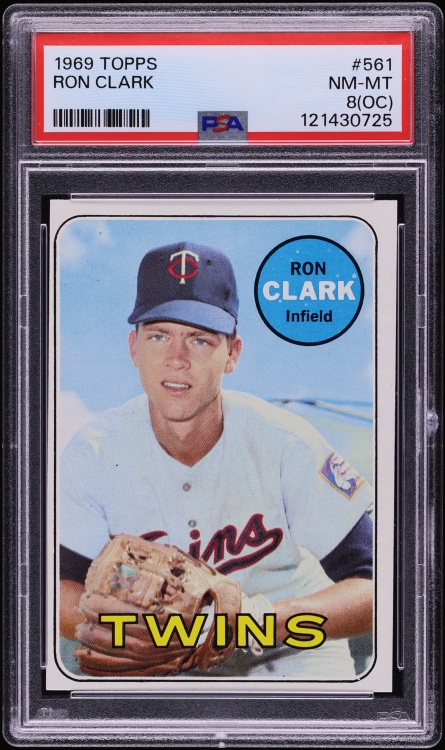 1969 Topps Ron Clark #561 PSA 8(oc) NM-MT