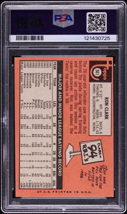 1969 Topps Ron Clark #561 PSA 8(oc) NM-MT