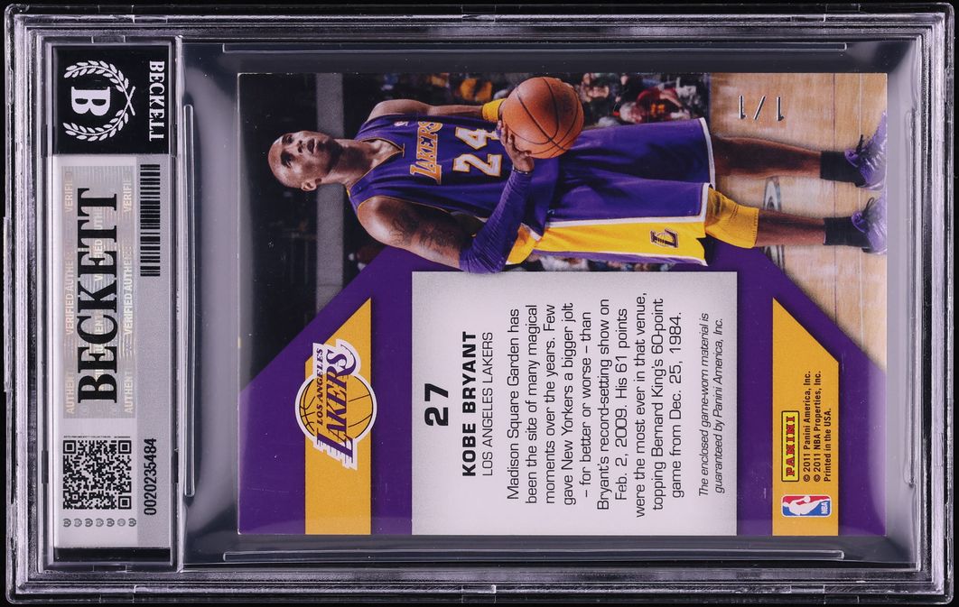 2010 Totally Certified Fabric Of The Game Jumbo Team Prime Kobe Bryant PATCH 1/1 #27 BGS 8.5