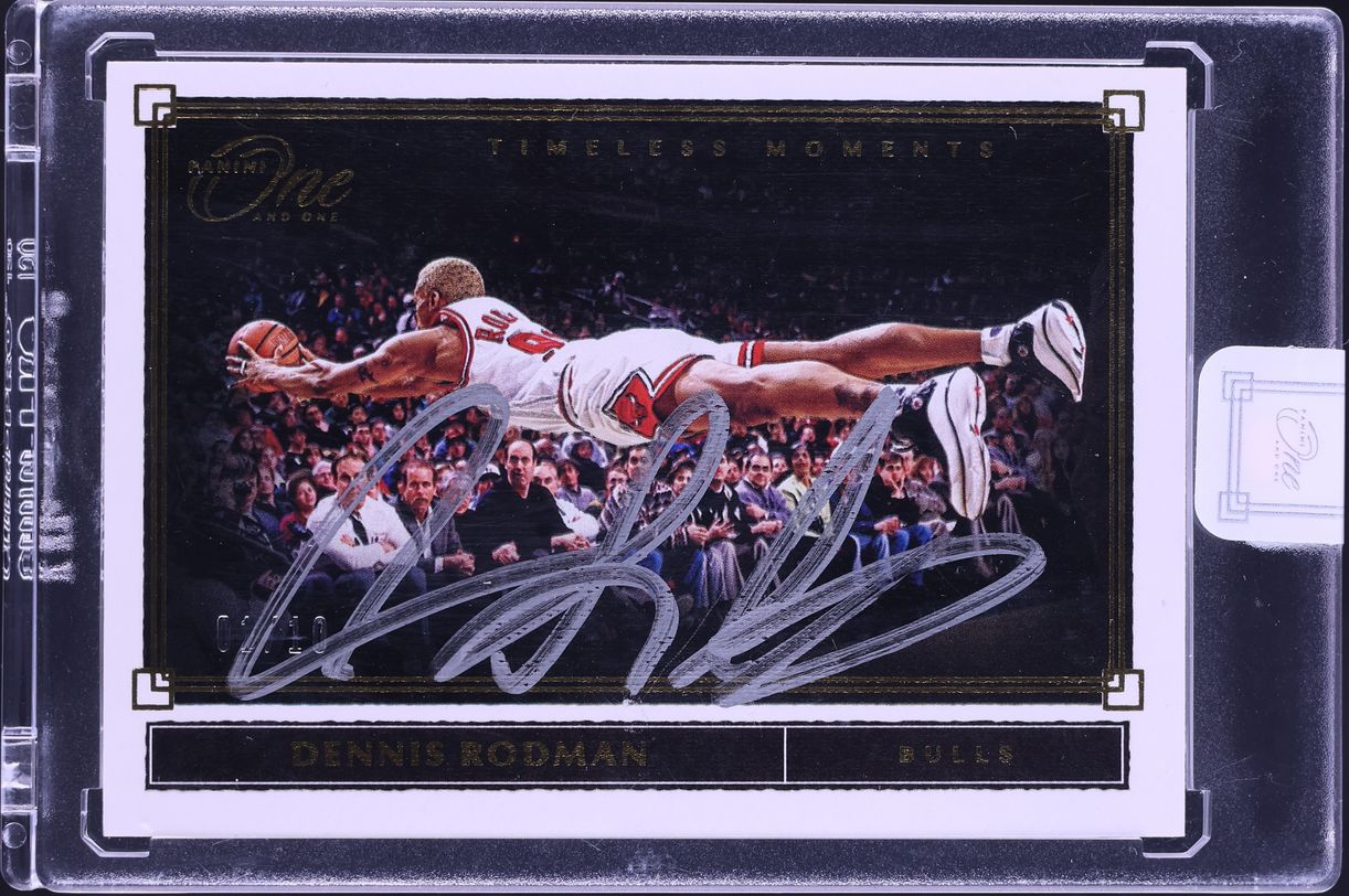 2019 Panini One And One Timeless Moments Gold Dennis Rodman AUTO 1/10 #TM-DRM