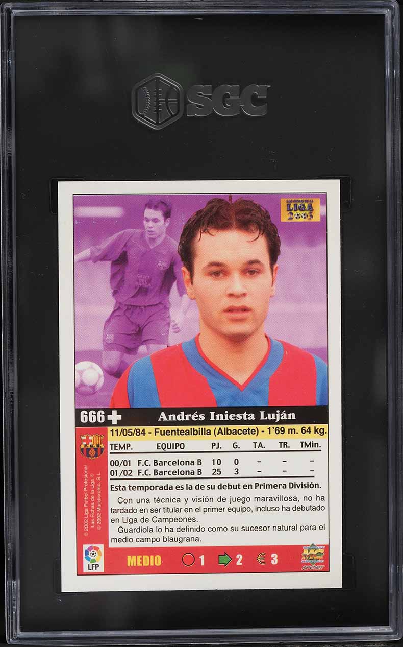 2002 Mundi Cromo Liga Andres Iniesta Lujan ROOKIE #666 SGC 7.5 NRMT+