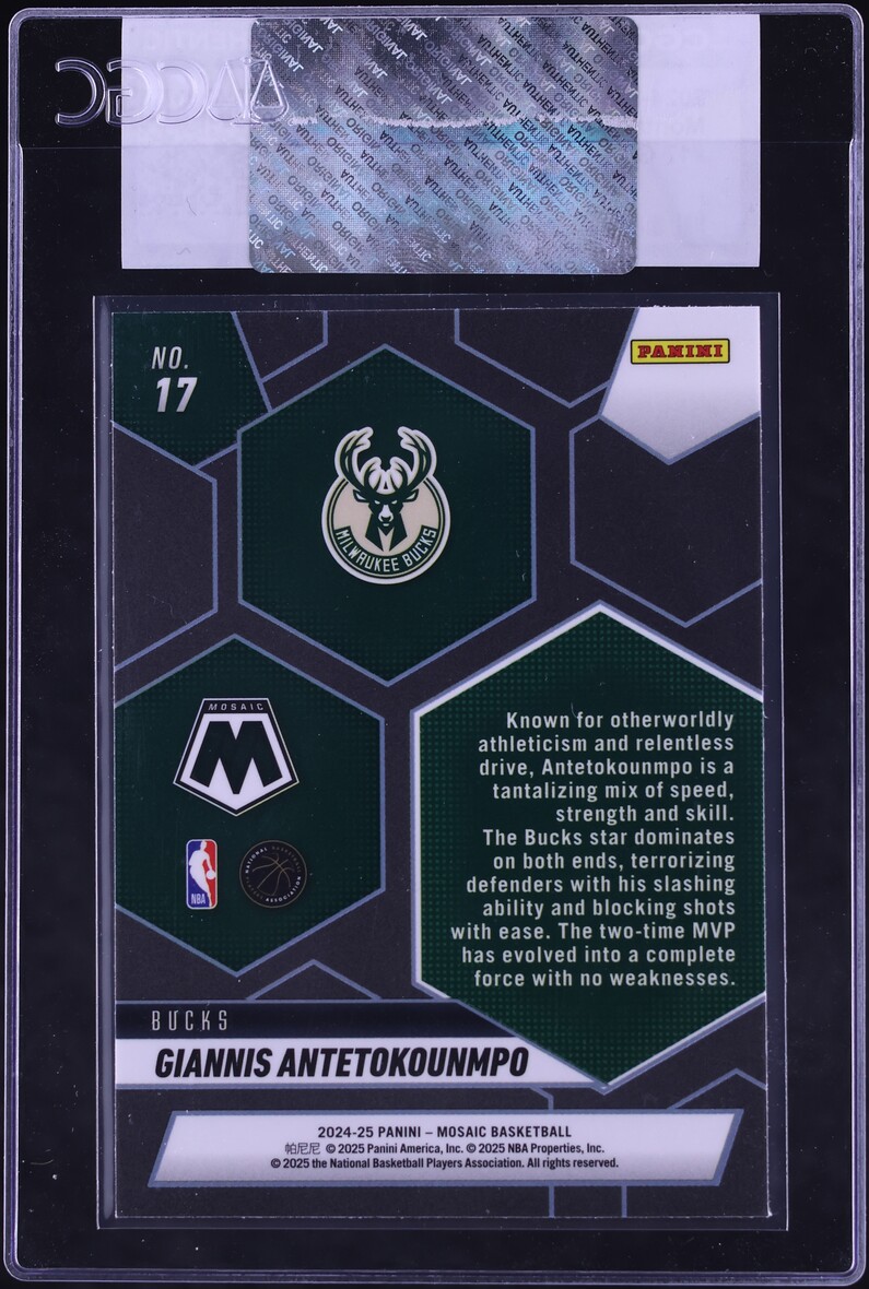 2024 Panini Mosaic Montage Giannis Antetokounmpo #17 CGC AUTH