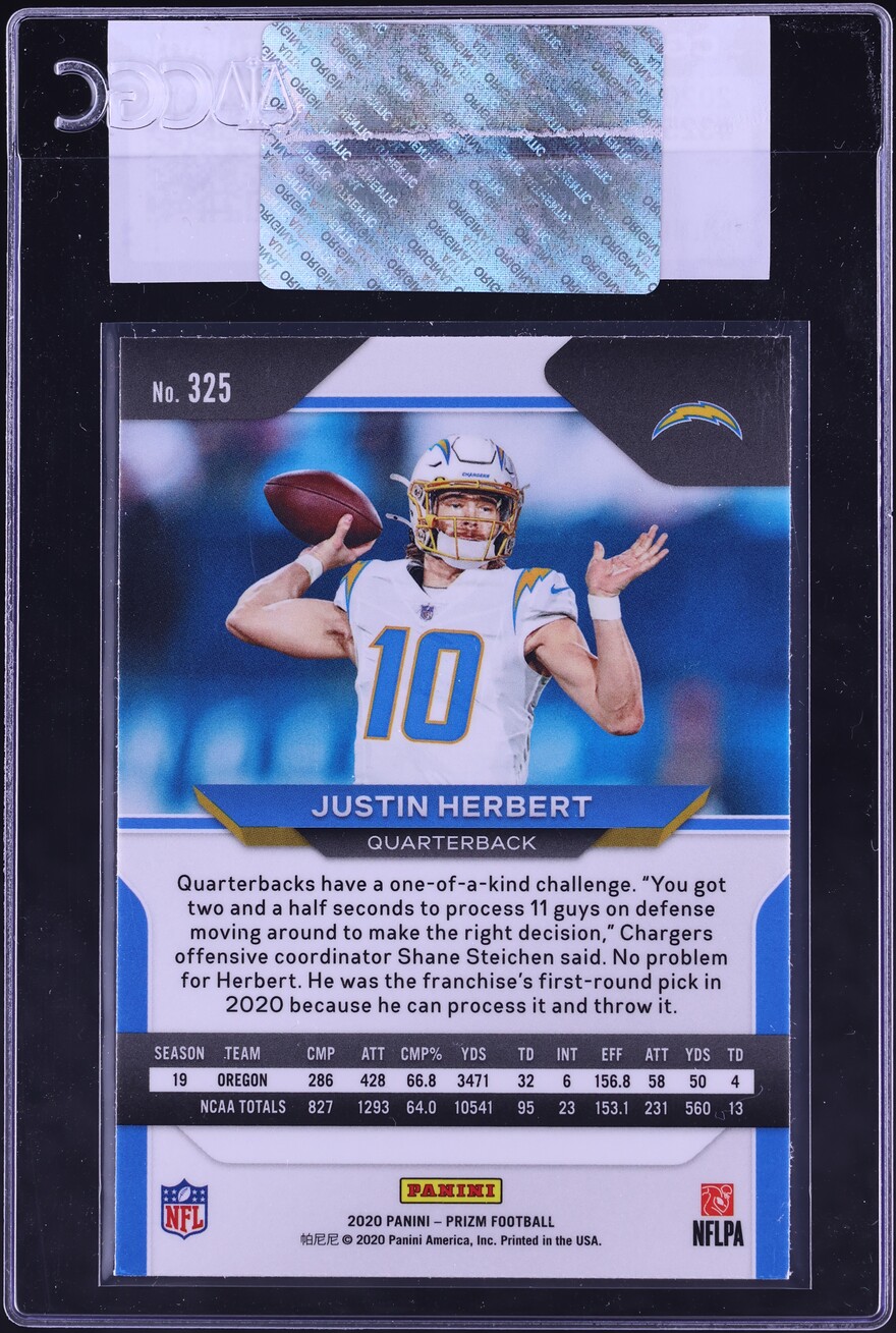 2020 Panini Prizm Justin Herbert ROOKIE #325 CGC AUTH