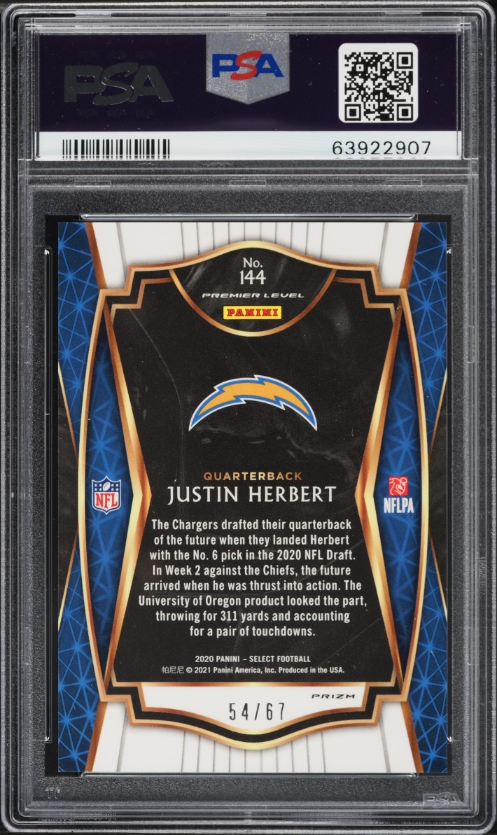 2020 Select Premier Level Dragon Scale Prizm Justin Herbert ROOKIE /67 #144 PSA 9 MINT
