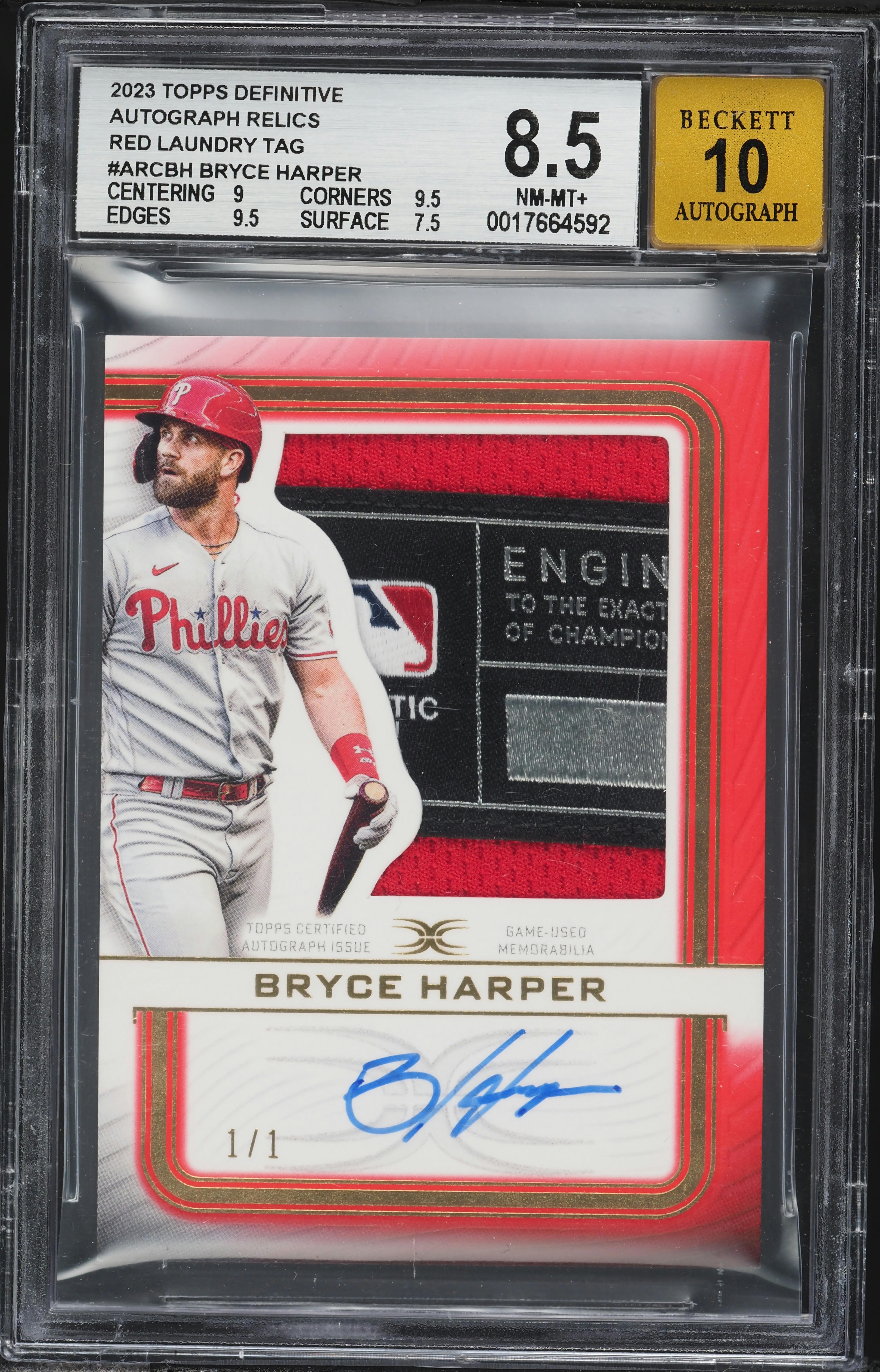 2023 Topps Definitive Collection Red Laundry Bryce Harper PATCH