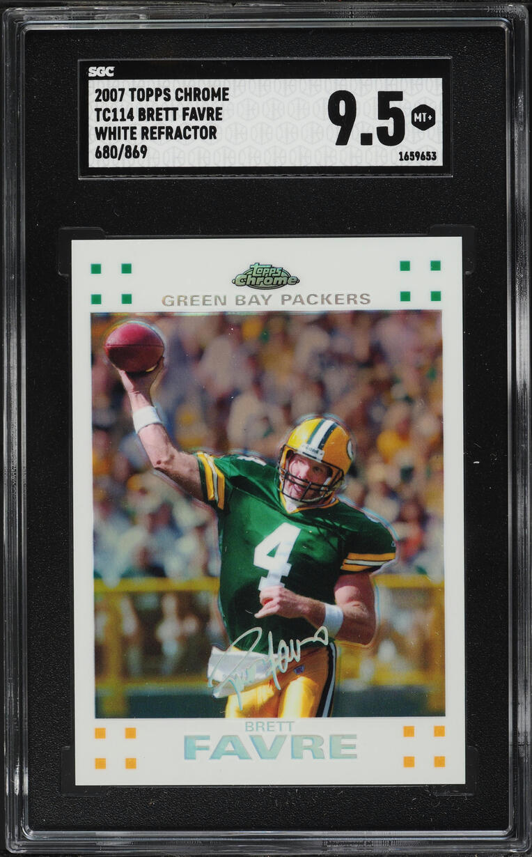 2007 Topps Chrome White Refractor Brett Favre /869 #TC114 SGC 9.5 MINT+