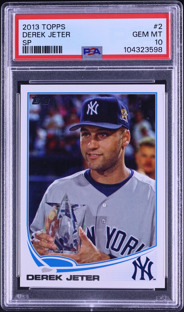 2021 Topps Photo Variation Derek Jeter SP #561 PSA 10 GEM MINT on