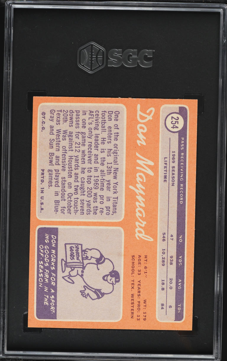 1970 Topps Football Don Maynard #254 SGC 8.5 NM-MT+