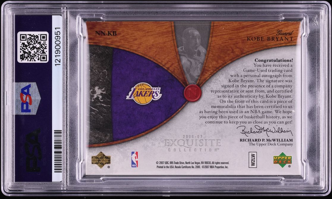 2006 Exquisite Collection Noble Nameplates Kobe Bryant PATCH AUTO DNA 10 /25 #NN-KB PSA 6 EXMT