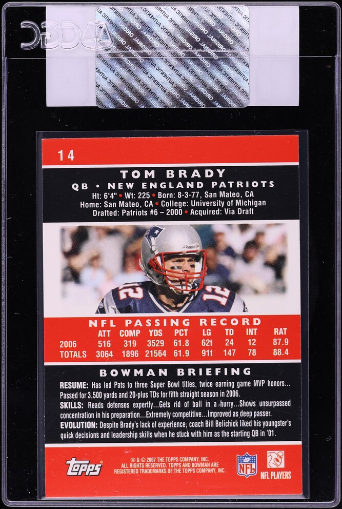 2007 Bowman Football Tom Brady #14 CGC AUTH