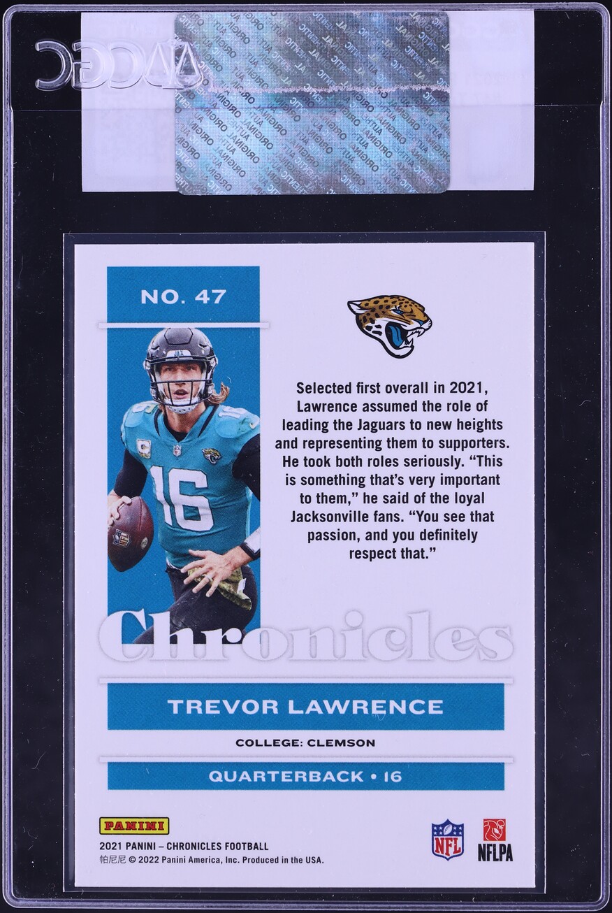 2021 Panini Chronicles Trevor Lawrence ROOKIE #47 CGC AUTH