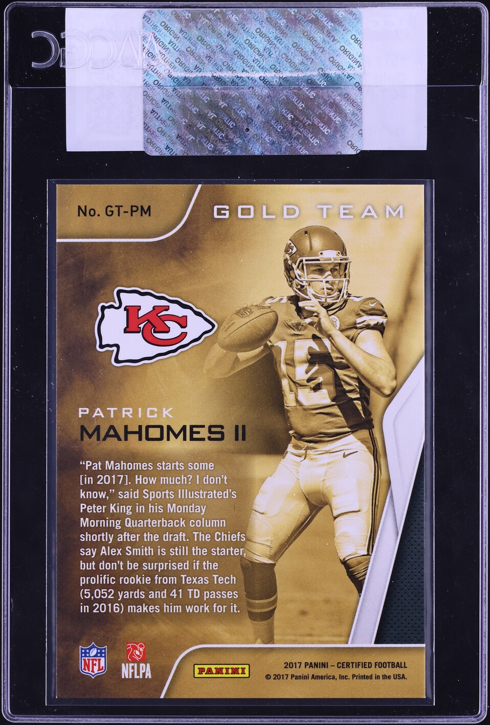 2017 Panini Certified Gold Team Patrick Mahomes II ROOKIE #GT-PM CGC AUTH