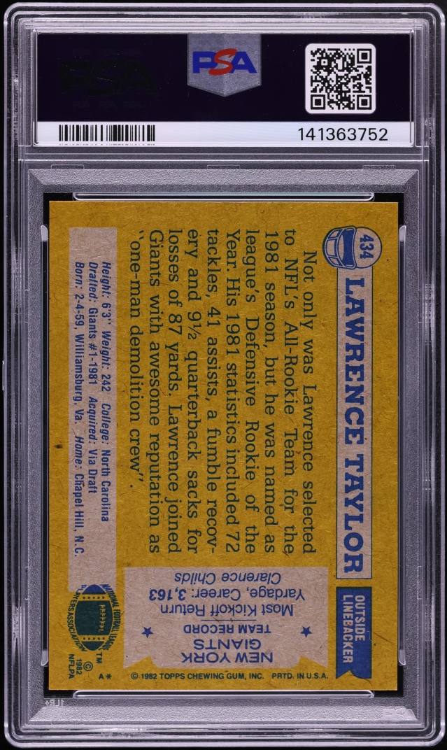1982 Topps Football Lawrence Taylor ROOKIE, ALL-PRO #434 PSA 8 NM-MT