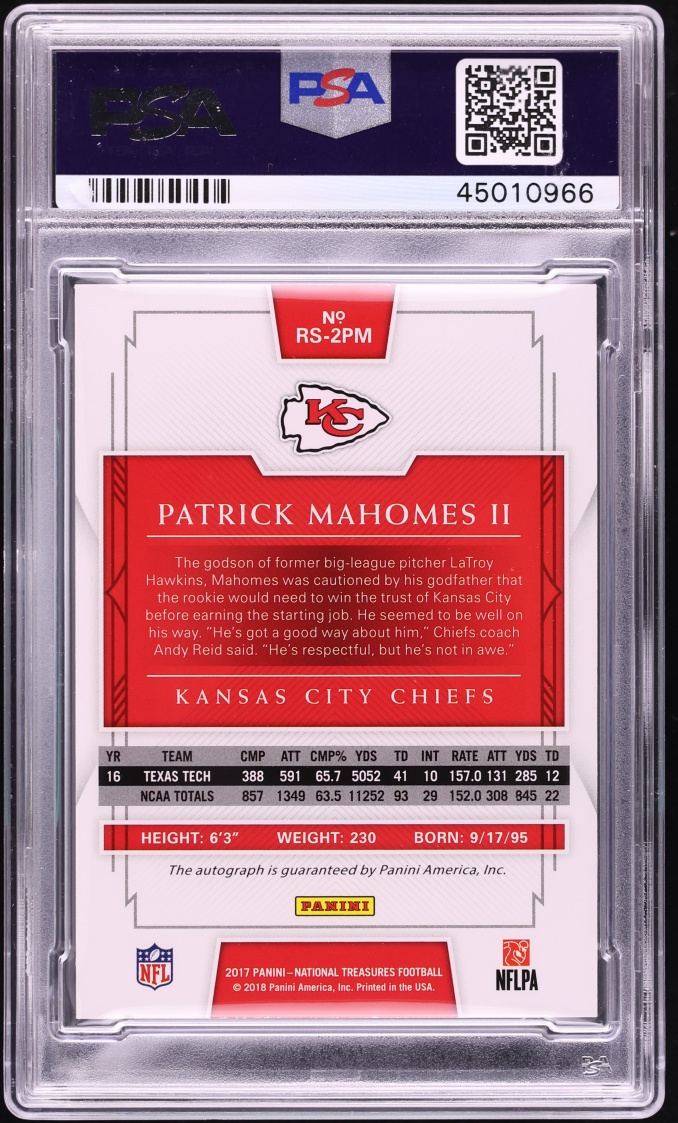 2017 National Treasures Patrick Mahomes II ROOKIE AUTO /99 #2PM PSA 9 MINT - Photo 2