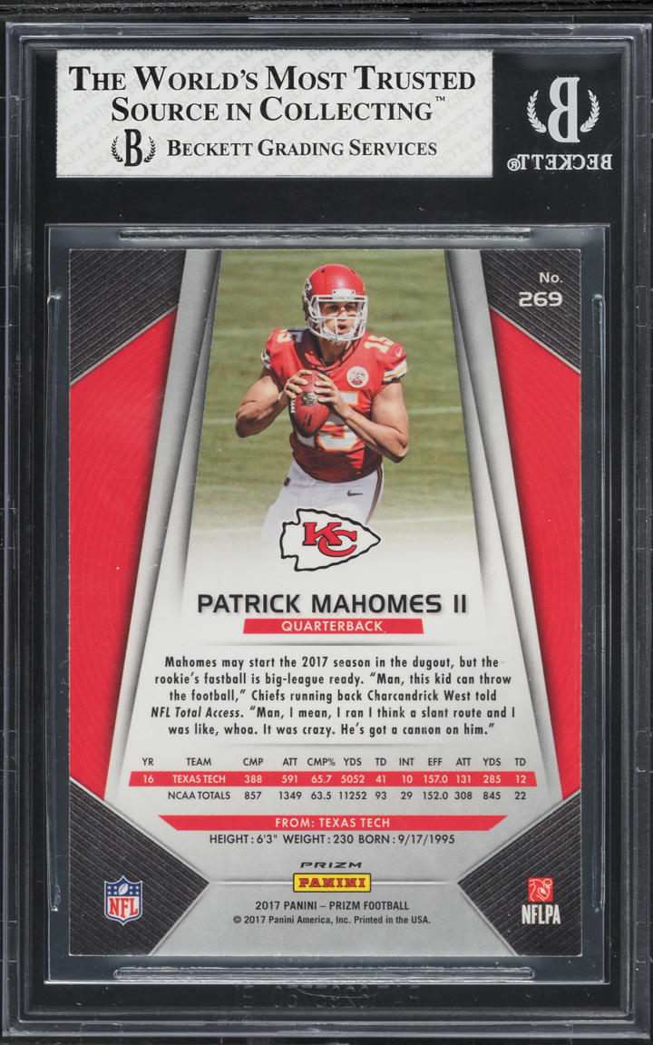 2017 Panini Prizm Silver Patrick Mahomes II ROOKIE #269 BGS 7.5 NRMT+
