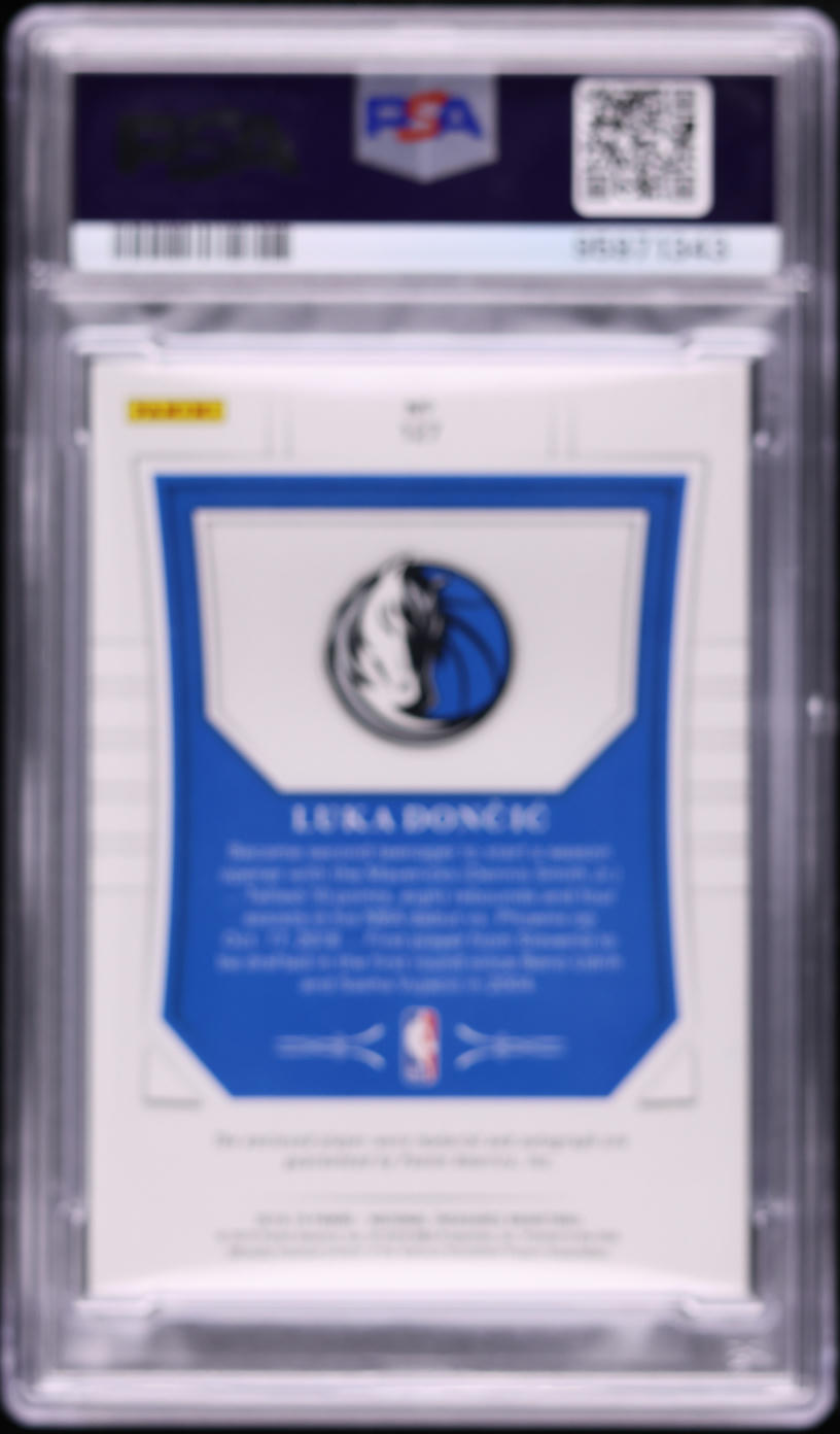 2018 National Treasures Gold Luka Doncic ROOKIE PATCH AUTO DNA 10 /10 #127 PSA 9