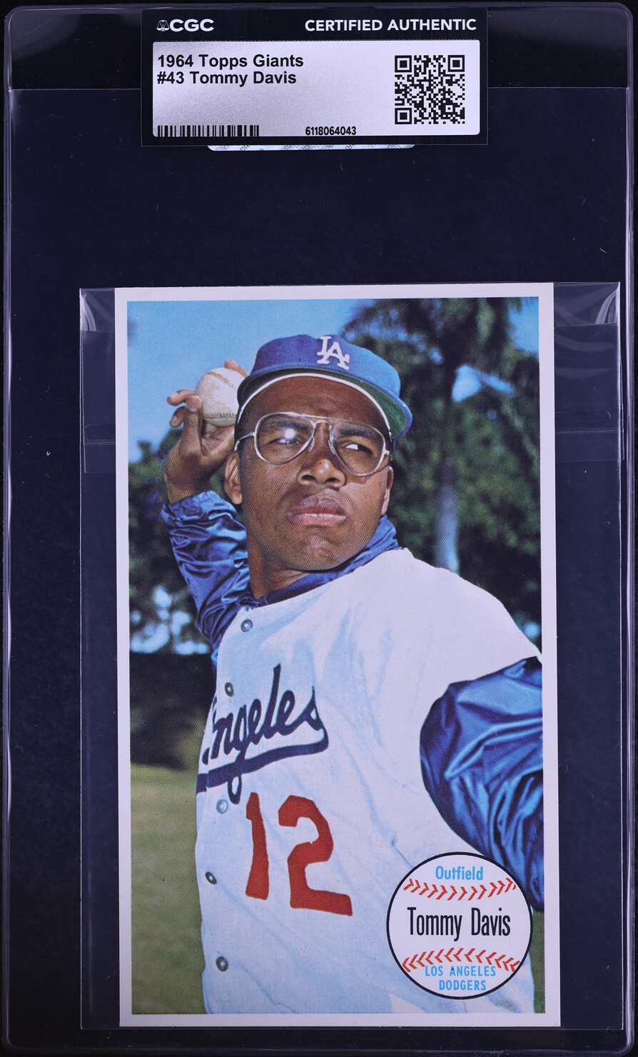 1964 Topps Giants Tommy Davis #43 CGC AUTH