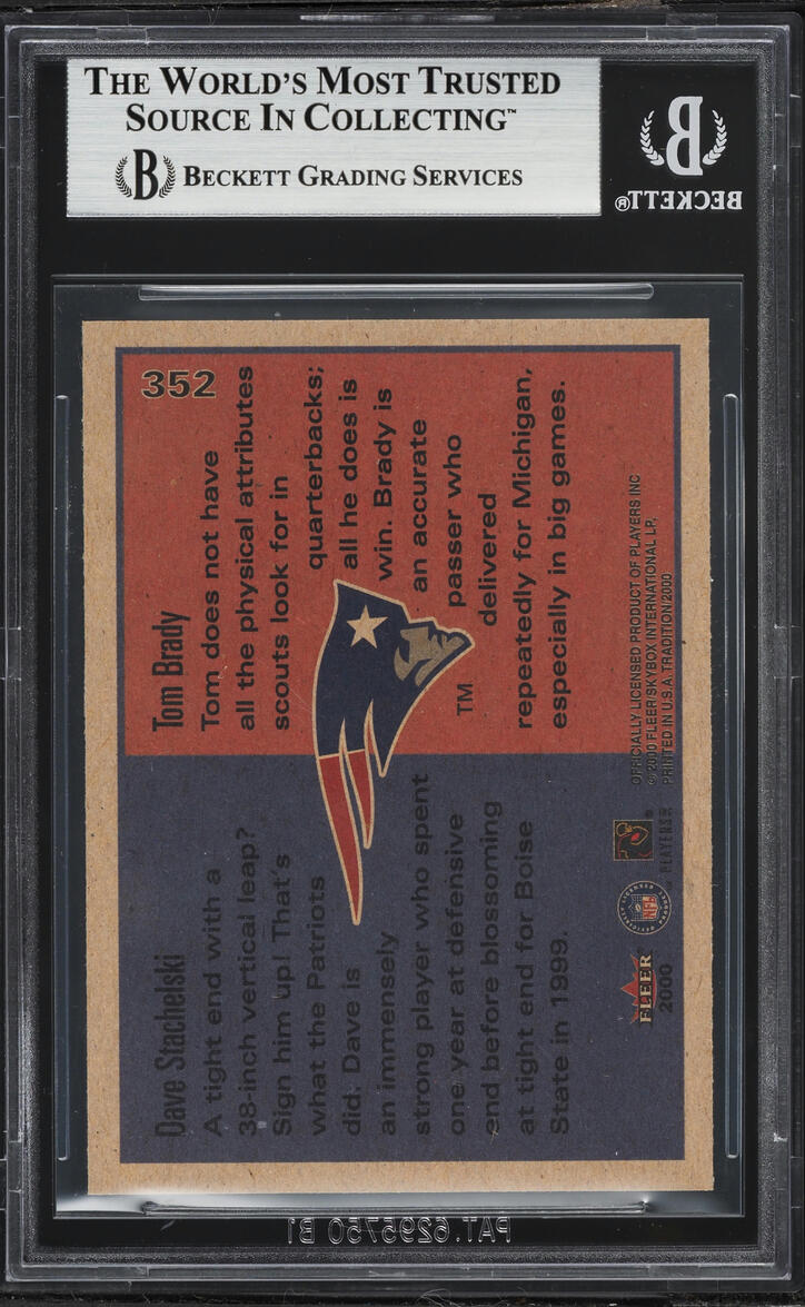 2000 Fleer Tradition Dave Stachelski & Tom Brady ROOKIE #352 BGS 8 NM-MT