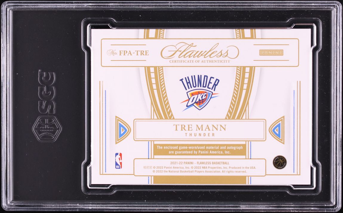 2021 Panini Flawless Tre Mann ROOKIE PATCH AUTO /25 #FPA-TRE SGC 9 MINT - Photo 2