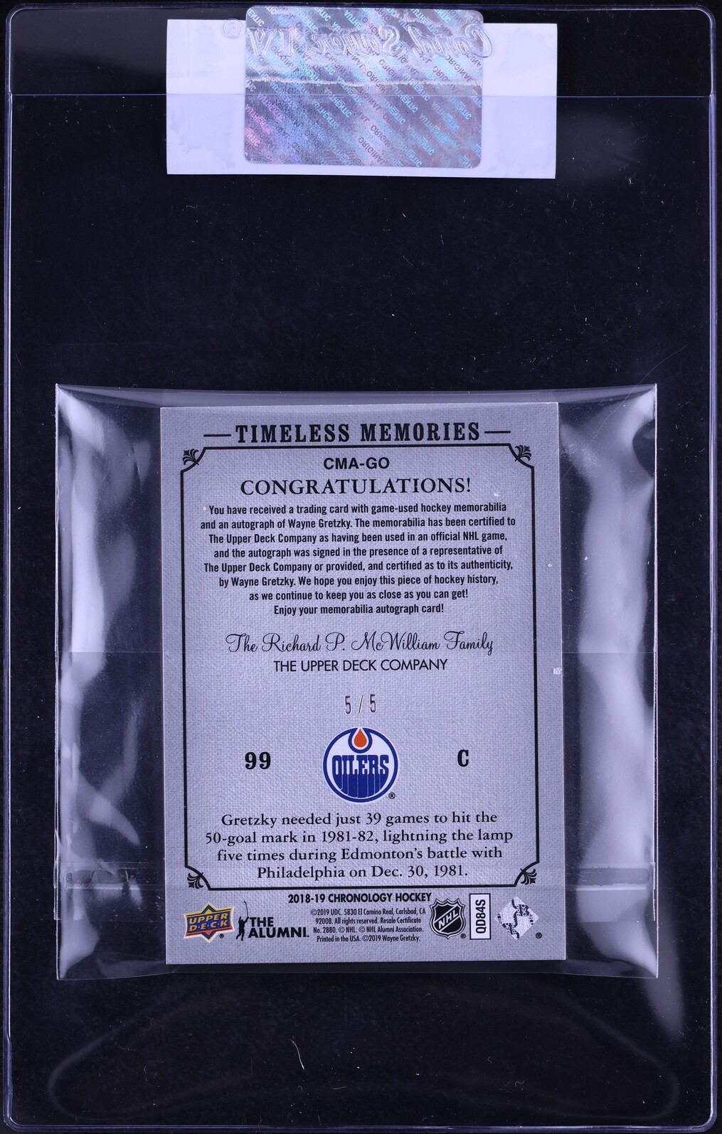 2018 UD Chronology Canvas Masterpiece Red Wayne Gretzky PATCH AUTO 5/5 CGC AUTH