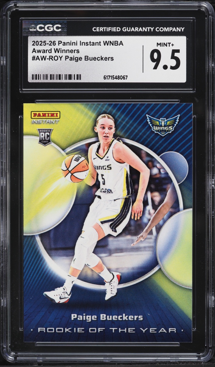 2025 Panini Instant WNBA Award Winners Paige Bueckers ROOKIE /13137 #AW-ROY CGC 9.5 MINT+