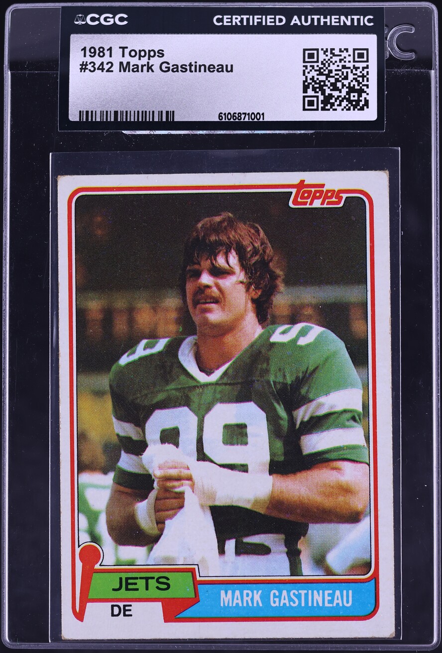 1981 Topps Football Mark Gastineau ROOKIE #342 CGC AUTH