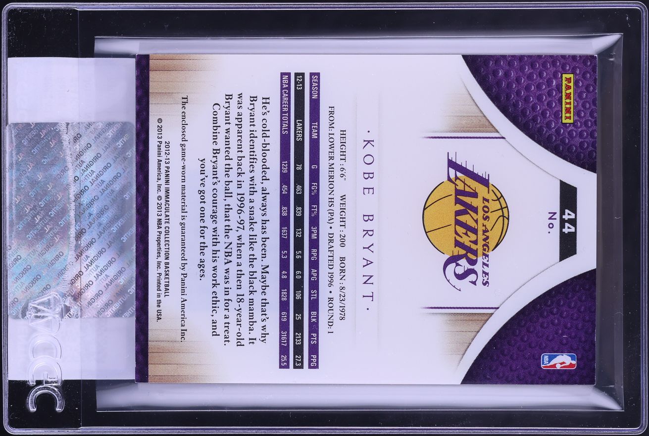 2012 Immaculate Collection Jersey Number Kobe Bryant PATCH /24 #44 CGC AUTH - Photo 2