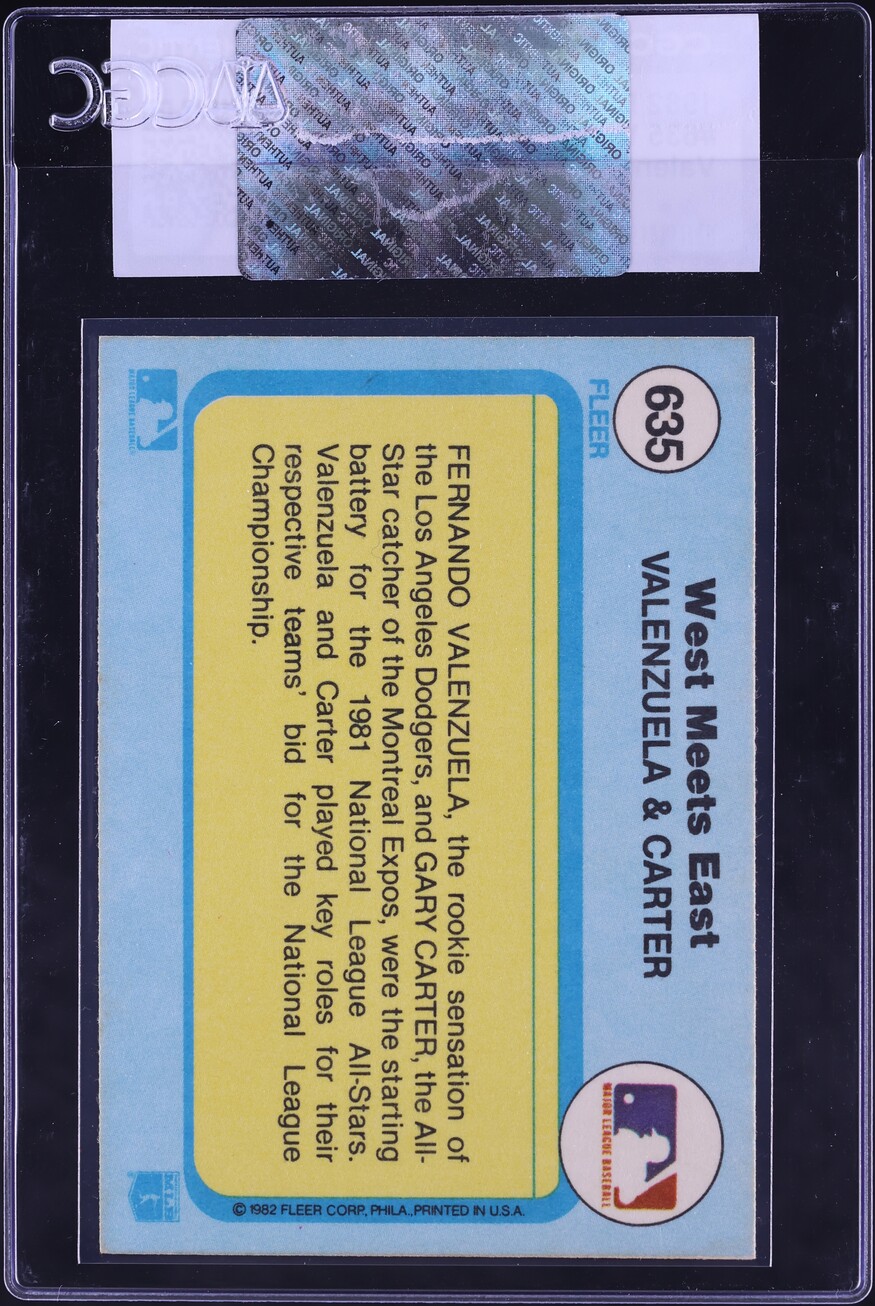 1982 Fleer West Meets East Fernando Valenzuela Gary Carter #635 CGC AUTH