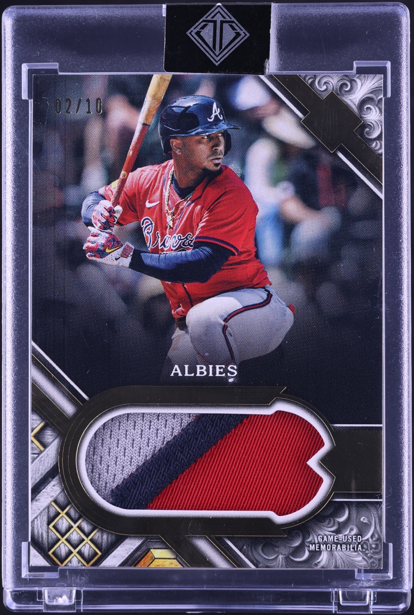 2025 Topps Transcendent Collection Ozzie Albies PATCH /10 #TCP-OA