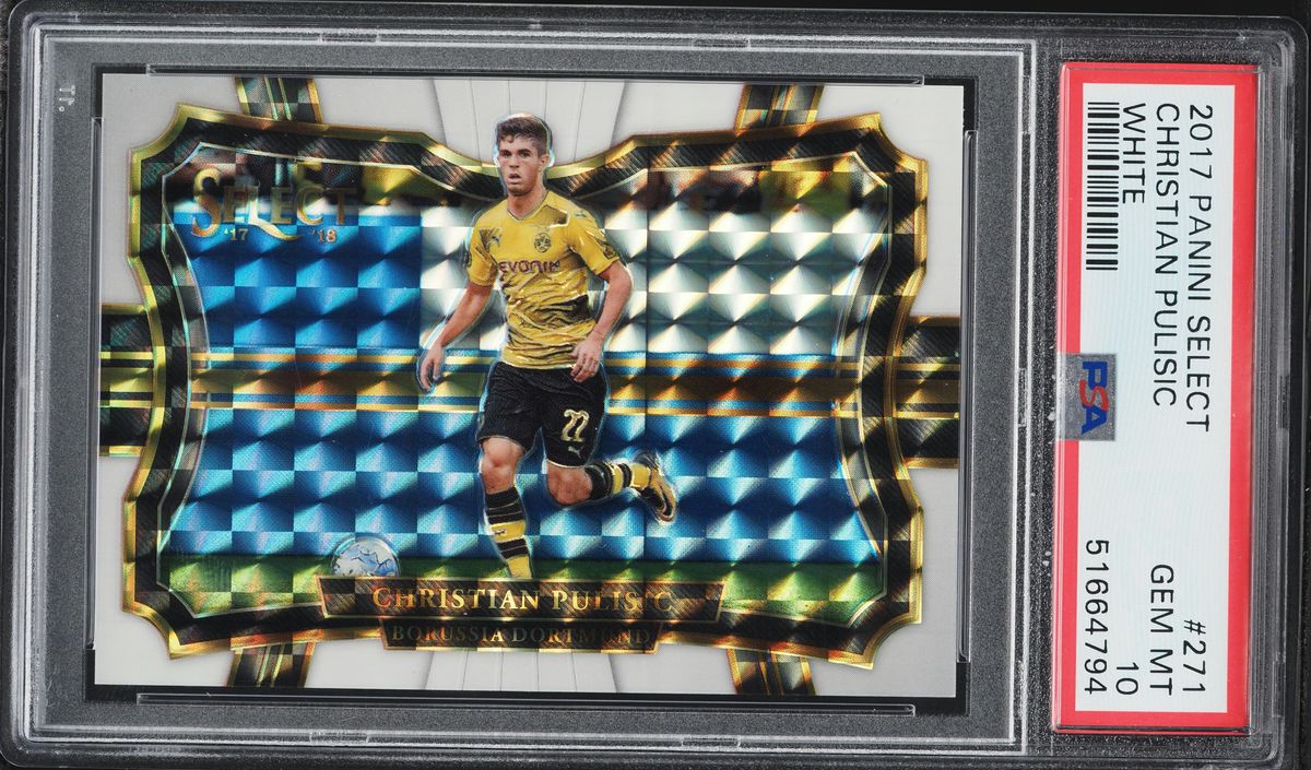 2017 Select White Prizm Christian Pulisic /99 #271 PSA 10 GEM MINT
