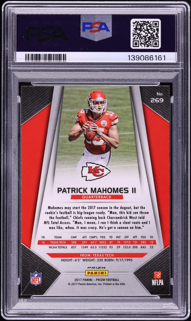 2017 Panini Prizm Green Patrick Mahomes II ROOKIE #269 PSA 9 MINT