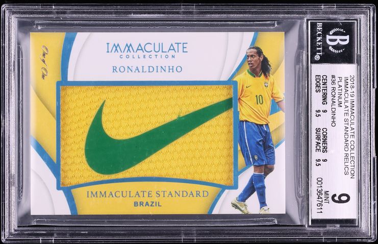 2018 Immaculate Collection Standard Platinum Ronaldinho PATCH 1/1 #IS-RON BGS 9 MINT