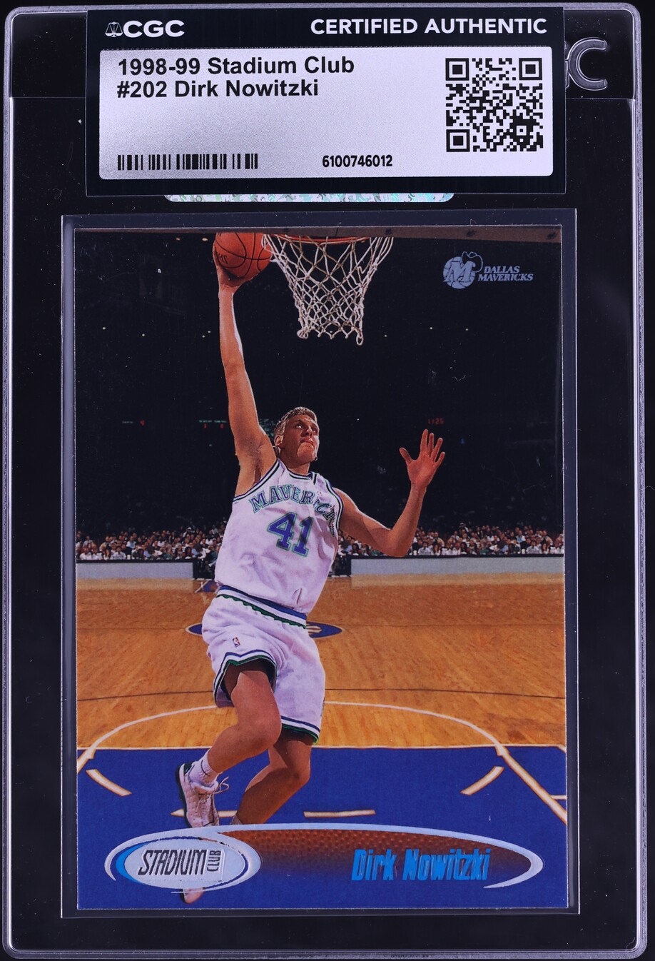 1998 Stadium Club Dirk Nowitzki ROOKIE #202 CGC AUTH