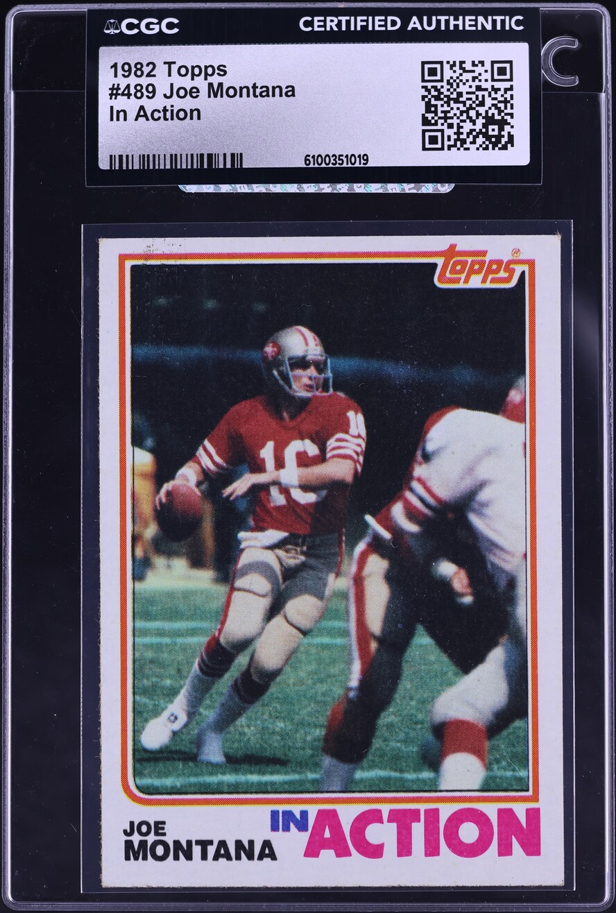 1982 Topps Football Joe Montana IN ACTION #489 CGC AUTH