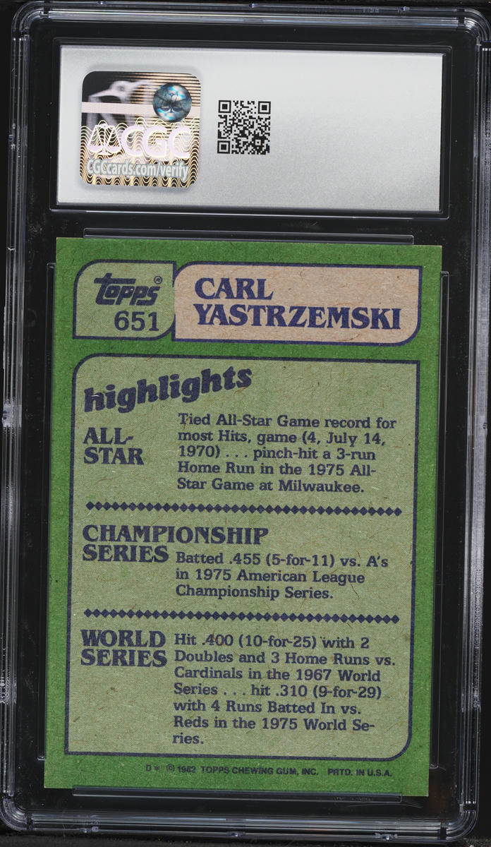 1982 Topps Carl Yastrzemski IN ACTION #651 CGC 8 NM-MT