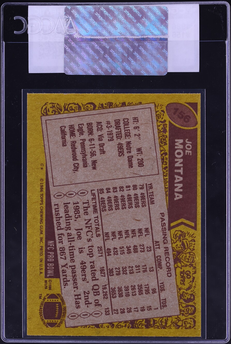 1986 Topps Football Joe Montana #156 CGC AUTH