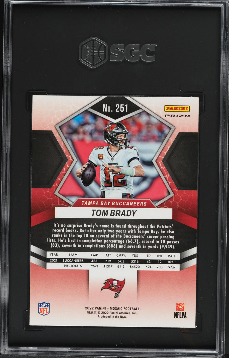 2022 Panini Mosaic Prizm Tom Brady #251 SGC 9 MINT