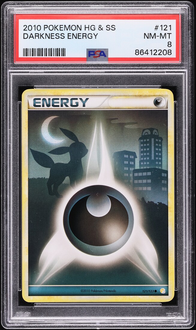 2010 Pokemon HeartGold & SoulSilver Darkness Energy #121 PSA 8 NM-MT