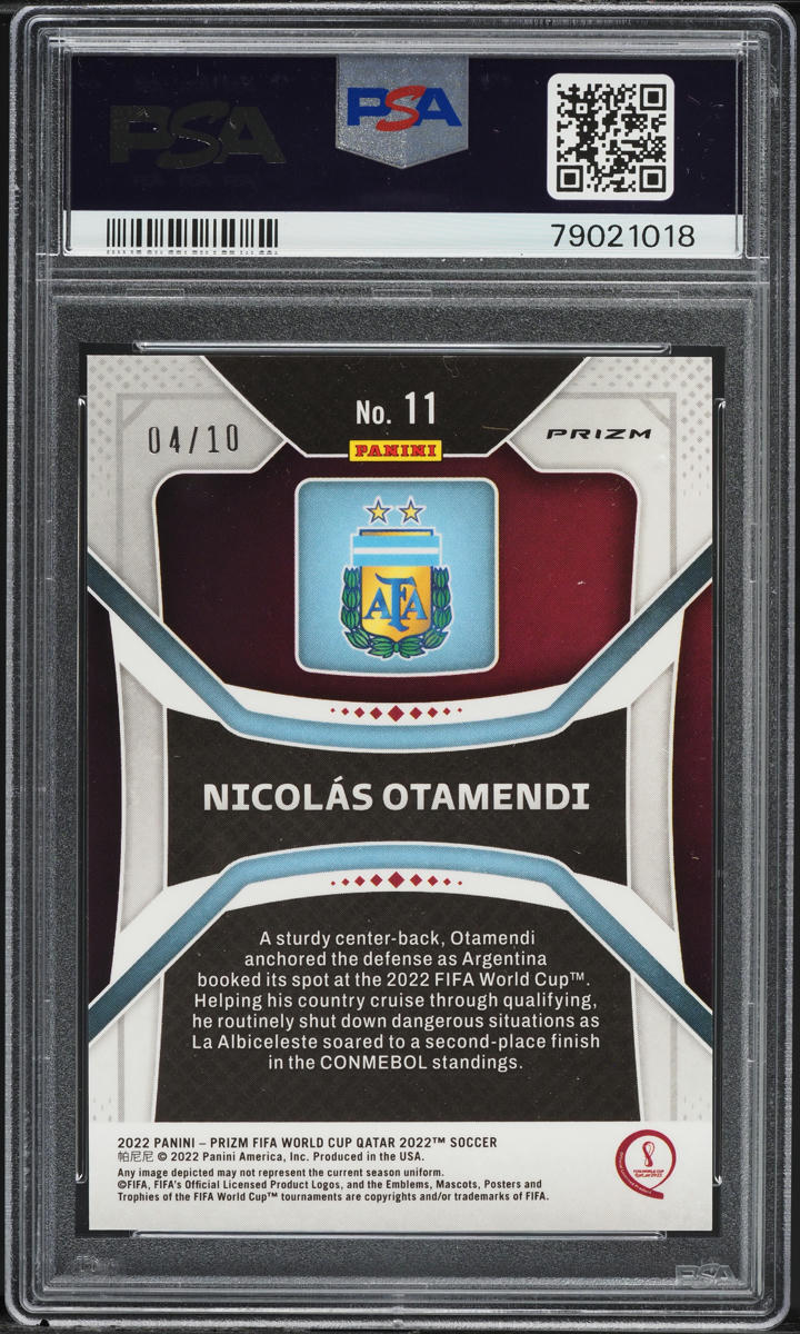 2022 Panini Prizm World Cup Qatar Gold Nicolas Otamendi /10 #11 PSA 9 MINT