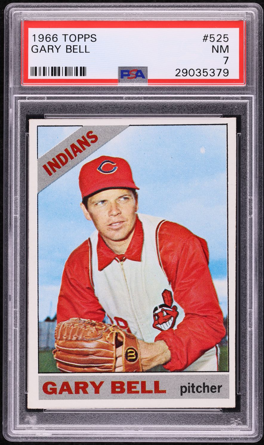 1966 Topps Gary Bell SHORT PRINT #525 PSA 7 NRMT